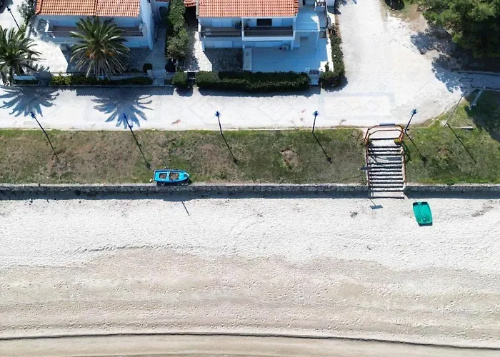 Appartement The House - Steps From The Sea *